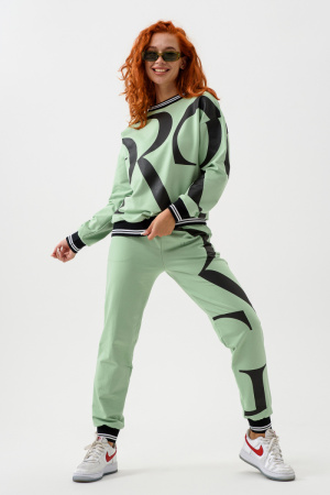 9563cd62-ce5d-4fb5-9f01-cb40efd54980